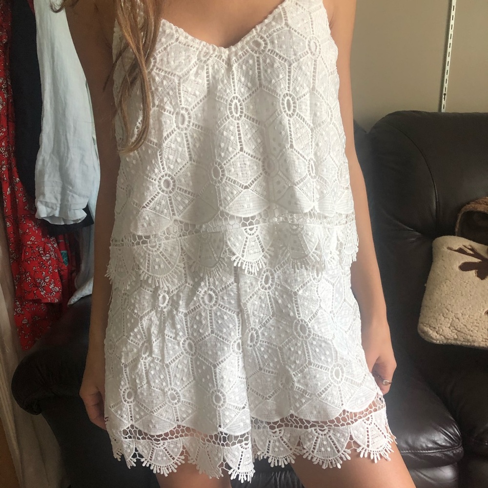 Liv lace romper